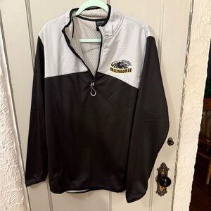 UW Milwaukee quarter zip